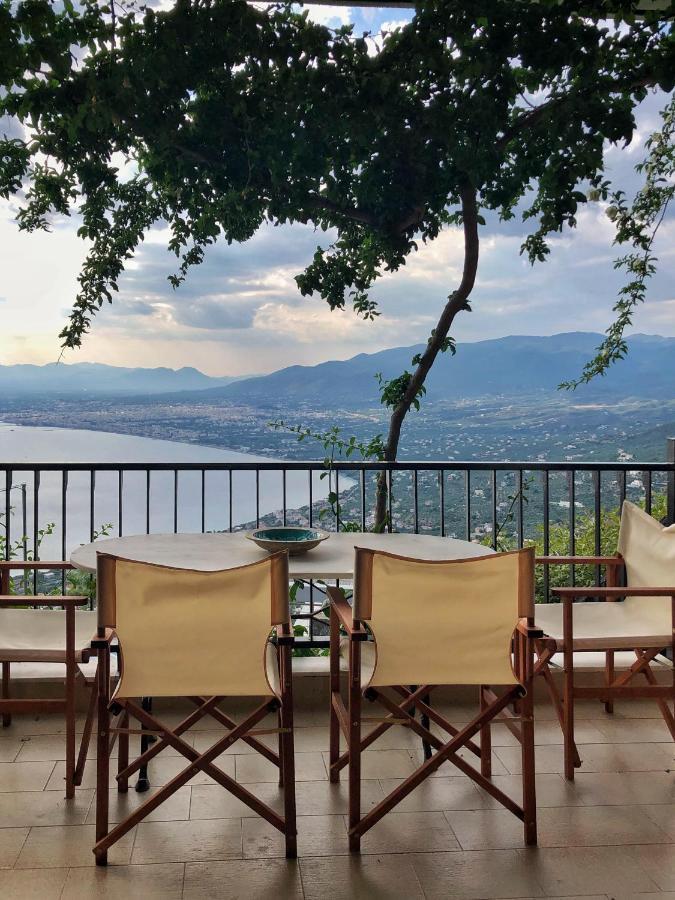 Gaia Guest House Kalamata Eksteriør billede