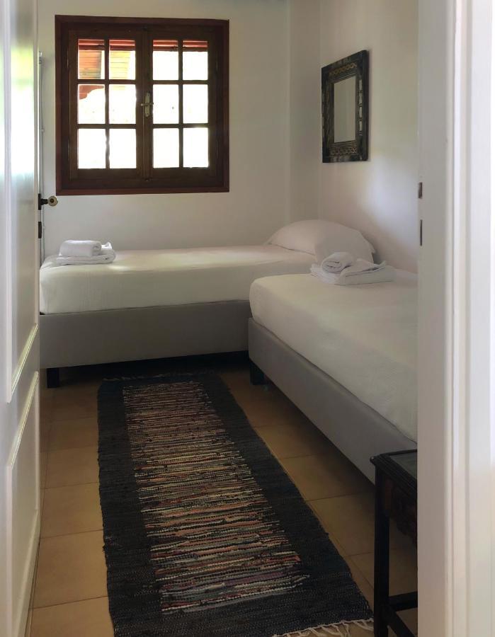 Gaia Guest House Kalamata Eksteriør billede