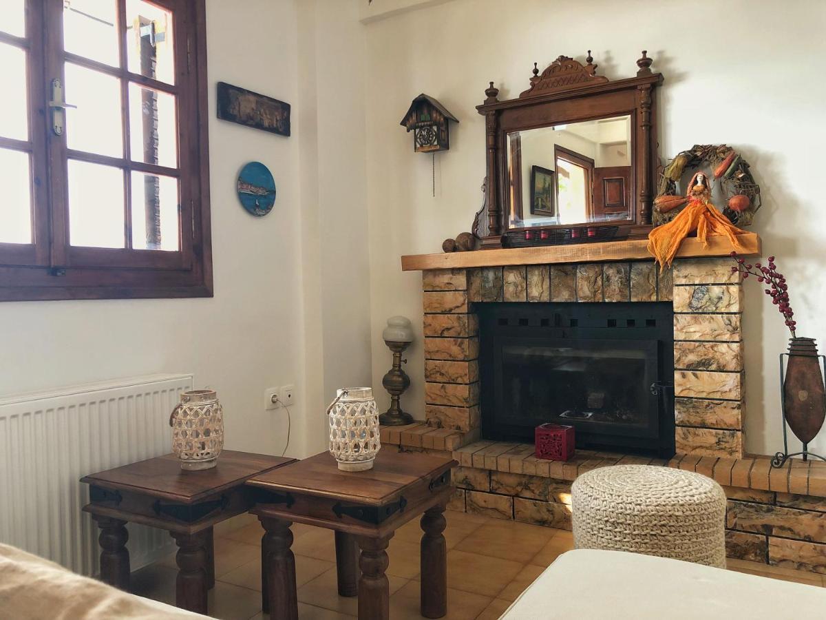 Gaia Guest House Kalamata Eksteriør billede